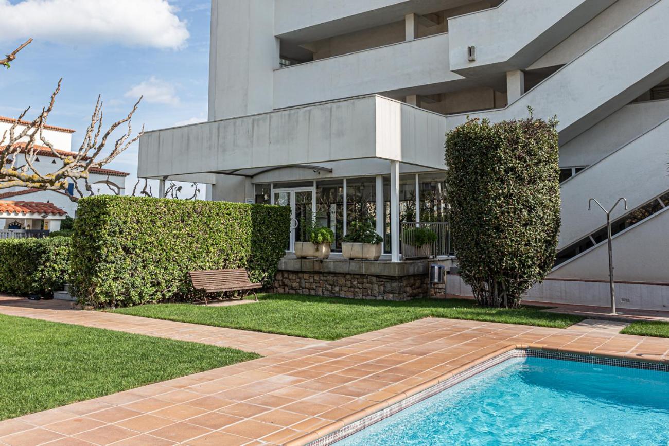 Inmueble De Categoria. Wifi Free Apartment L'Escala Exterior photo