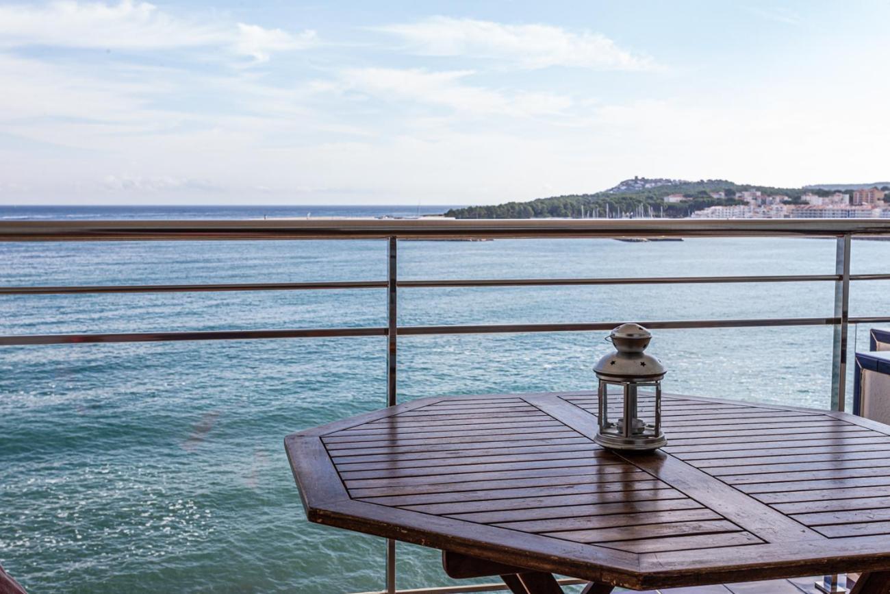 Inmueble De Categoria. Wifi Free Apartment L'Escala Exterior photo